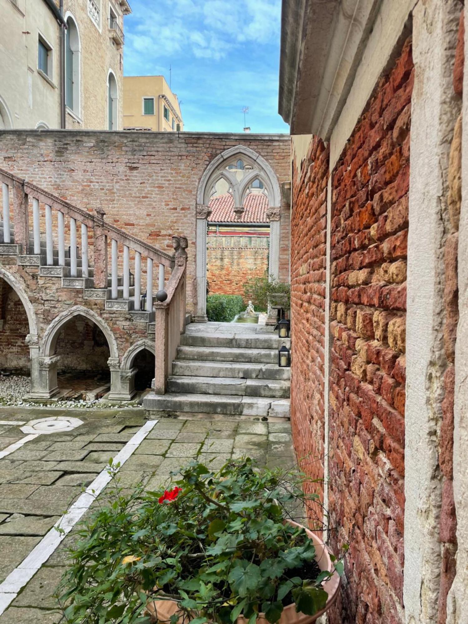 Appart hôtel Palazzo Contarini Della Porta Di Ferro Venise